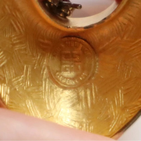 Vintage GIVENCHY Brushed Gold Tone Statement Earrings Pierced Ear 80s 90s Signed - Picture 2 of 2